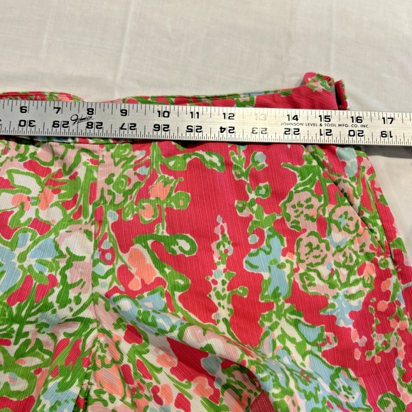 Lilly Pulitzer Adie Shorts Sz 4 Pink Floral Southern Charm 4" Preppy Coastal - Picture 5 of 7